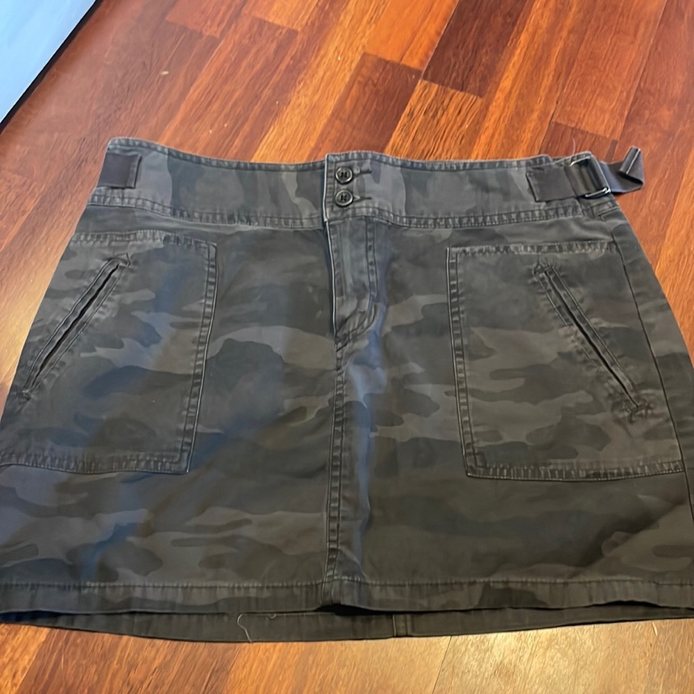 Dark Grey army print mini skirt.  Super short and cute
